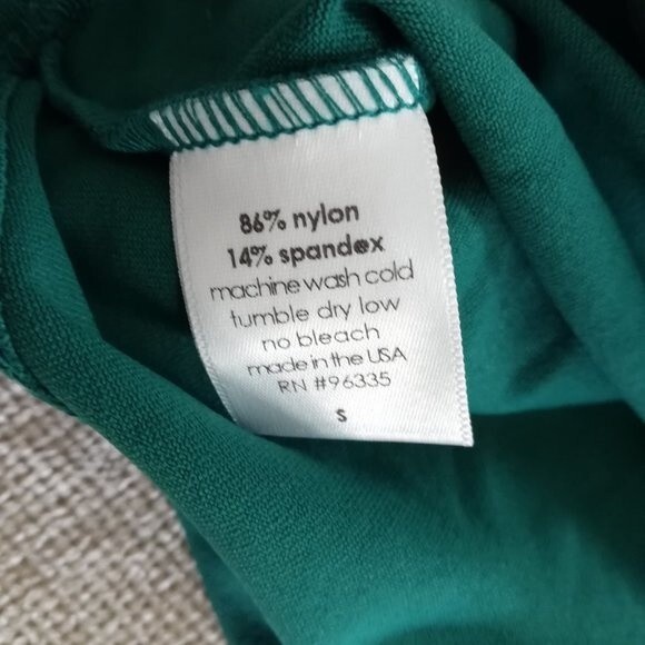 Susana Monaco Peplum Halter Top Mock Turtle Neck NWT Size Small - Picture 3 of 7